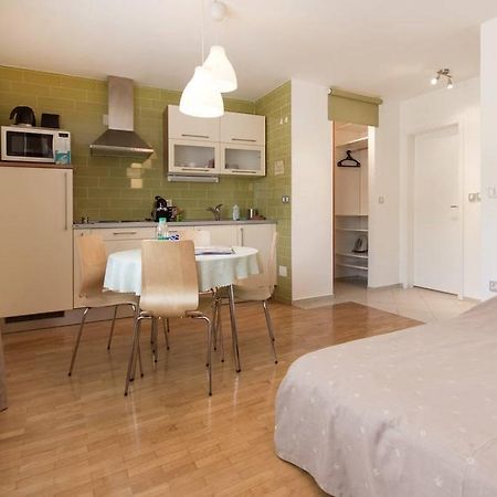 Apartment Rainbow Studio Lubiana Camera foto